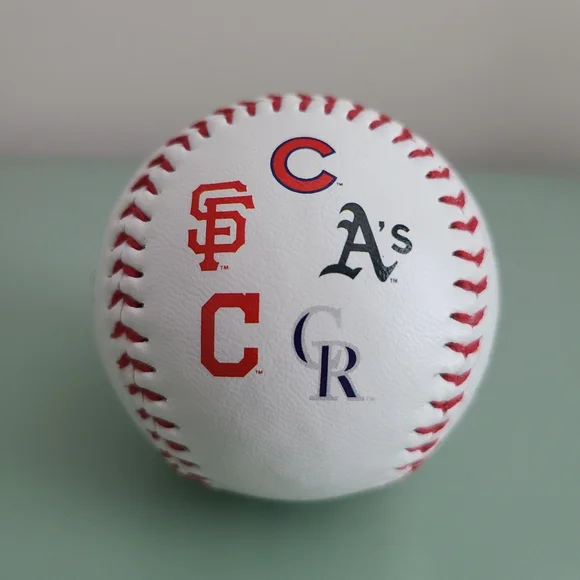 Spring Training 2017 Collectible Baseball - Picture 3 of 6